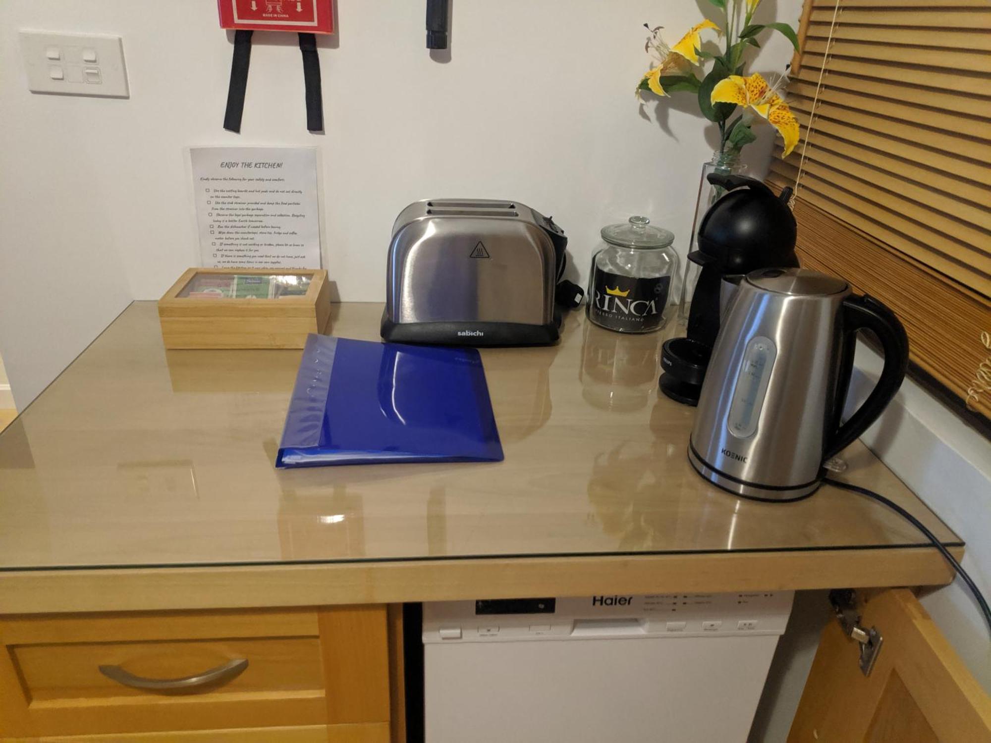 Gaia St Paul'S Bay Modern Cosy Apartment セント・ポールズ・ベイ エクステリア 写真