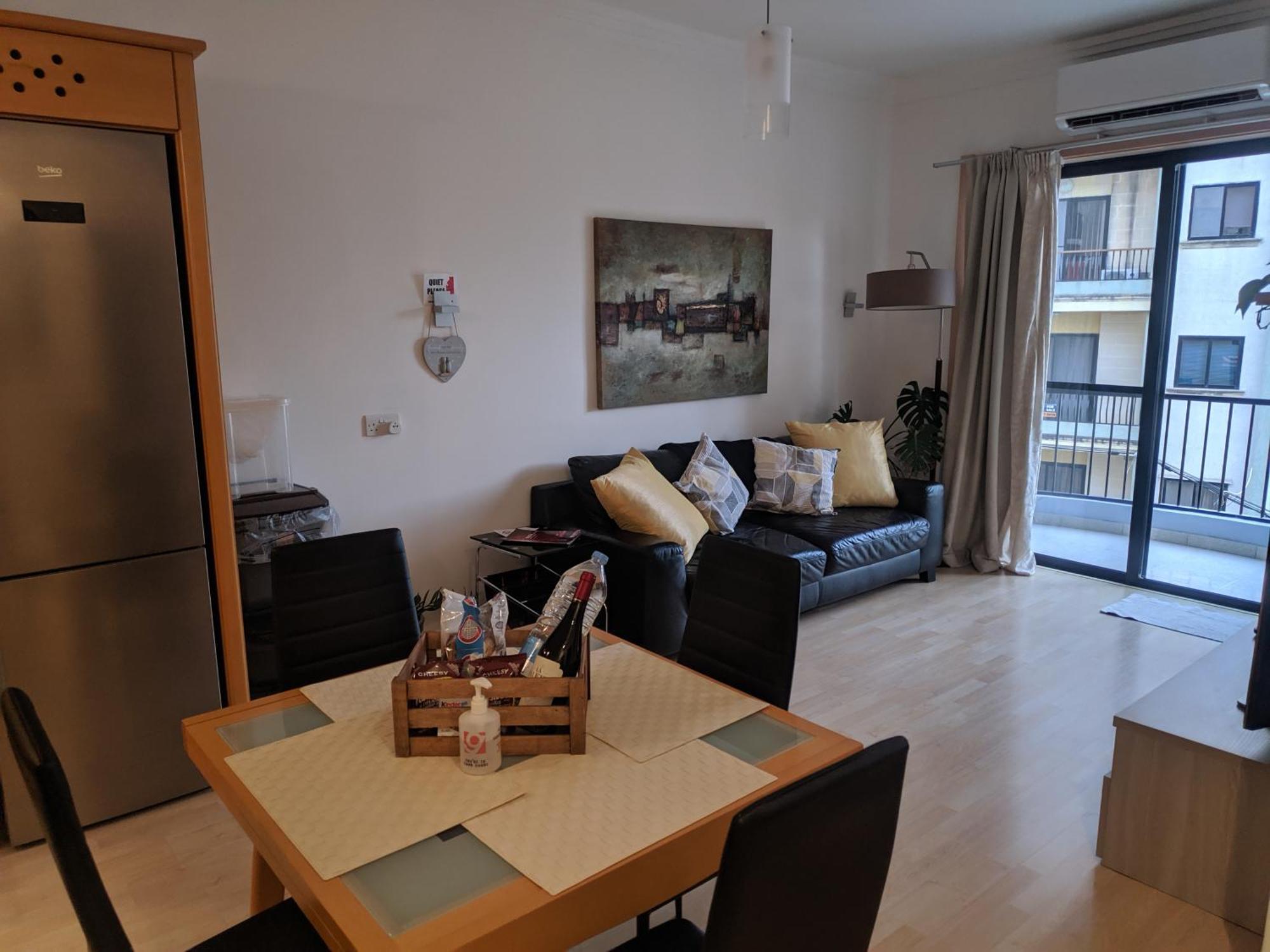 Gaia St Paul'S Bay Modern Cosy Apartment セント・ポールズ・ベイ エクステリア 写真