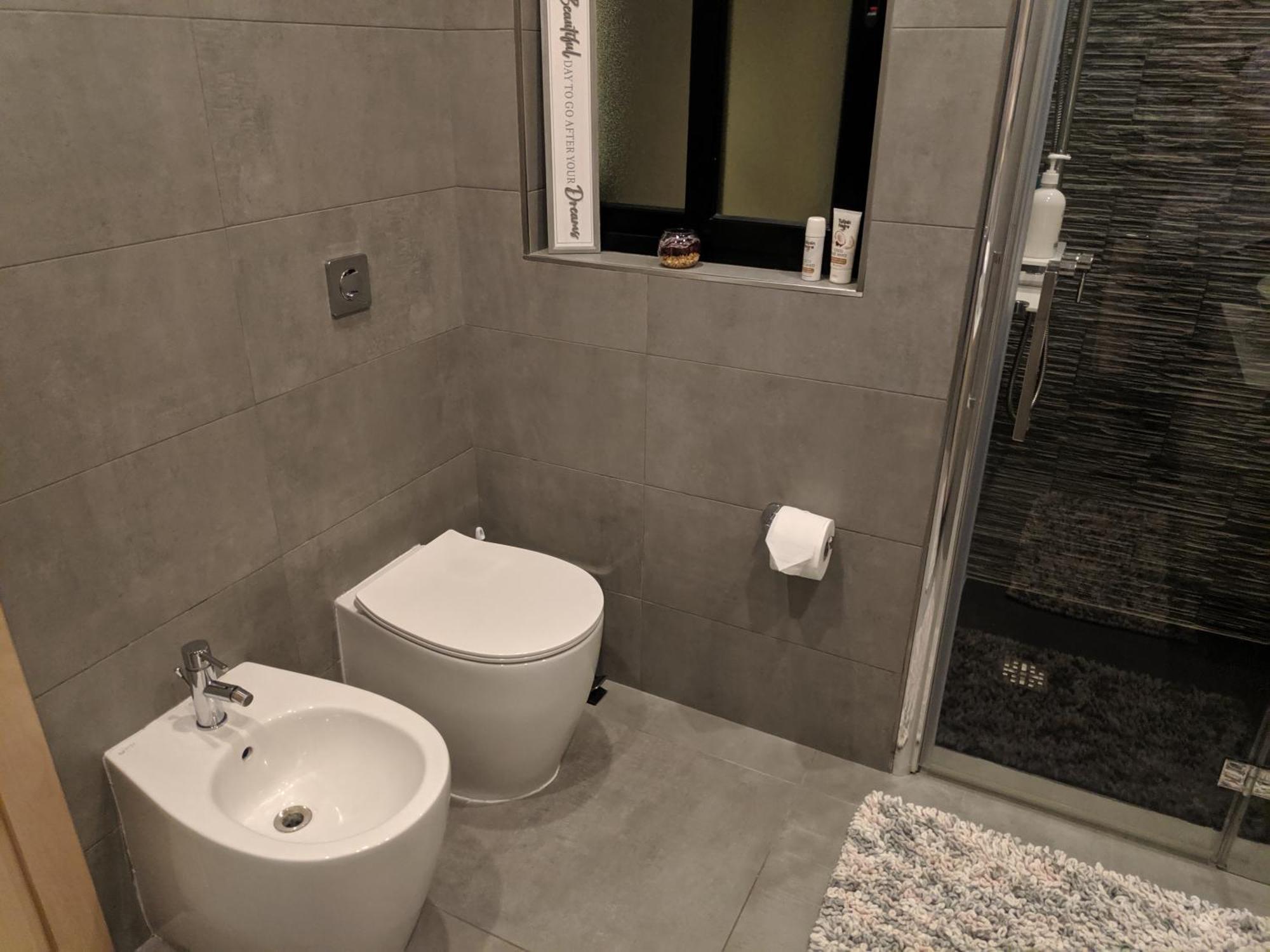 Gaia St Paul'S Bay Modern Cosy Apartment セント・ポールズ・ベイ エクステリア 写真